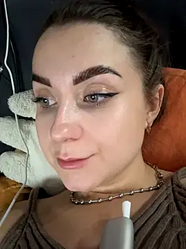 Snapshot of ellie_ssexy chatting on 13, 9, 2025 ellie ssexy online show from 13, 9, 2025