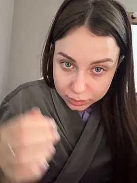 Snapshot of ellie_ssexy chatting on 21, 10, 2025 ellie ssexy online show from 21, 10, 2025