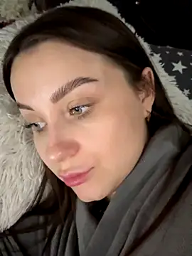 Snapshot of ellie_ssexy chatting on 4, 11, 2025 ellie ssexy online show from 4, 11, 2025