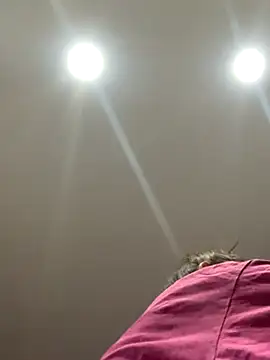 Snapshot of ellie_ssexy chatting on 16, 11, 2025 ellie ssexy online show from 16, 11, 2025