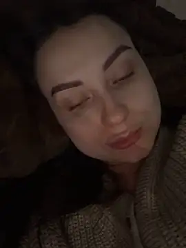 Snapshot of ellie_ssexy chatting on 25, 11, 2025 ellie ssexy online show from 25, 11, 2025