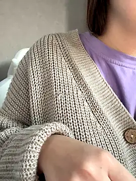 Snapshot of ellie_ssexy chatting on 28, 11, 2025 ellie ssexy online show from 28, 11, 2025