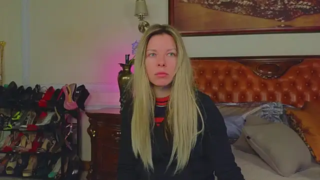 Real Tini online show from 26, 2, 2026