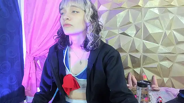 Snapshot of neeko_princes chatting on 2, 12, 2024 neeko princes online show from 2, 12, 2024