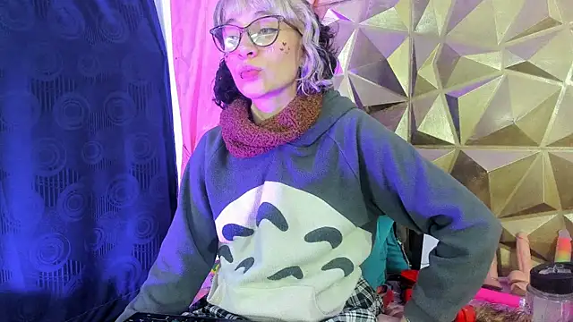 Snapshot of neeko_princes chatting on 6, 12, 2024 neeko princes online show from 6, 12, 2024