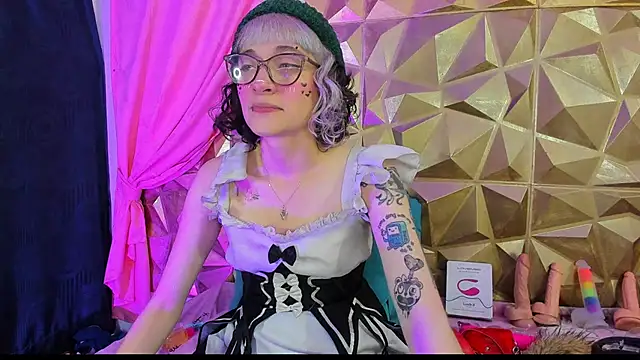 Snapshot of neeko_princes chatting on 15, 12, 2024 neeko princes online show from 15, 12, 2024