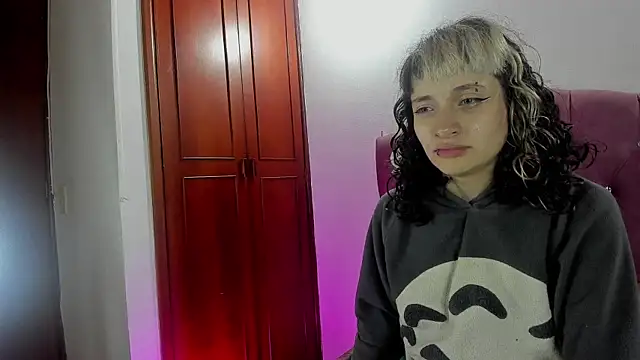 neeko princes online show from 28, 10, 2025