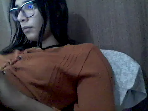 Snapshot of mariy_ chatting on 24, 6, 2026 mariy online show from 24, 6, 2026