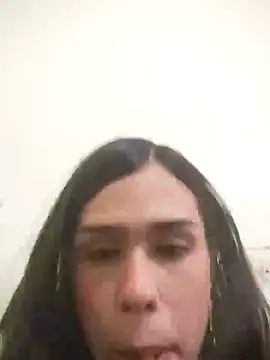 pretty ariiel online show from 27, 6, 2026