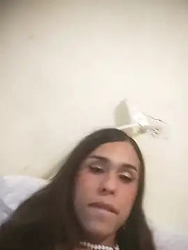 pretty ariiel online show from 19, 7, 2026