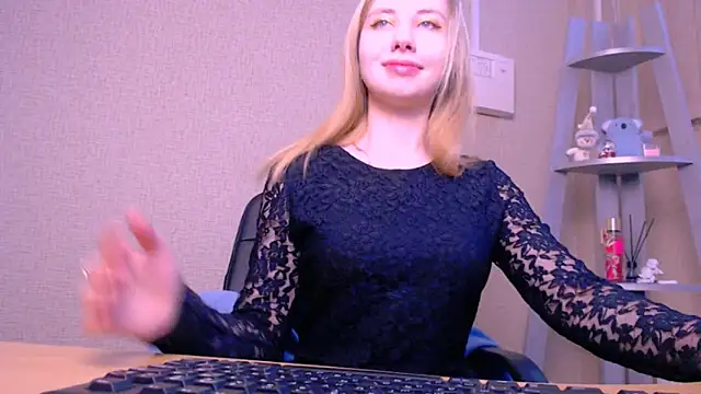 AliceFire  online show from 27, 2, 2025