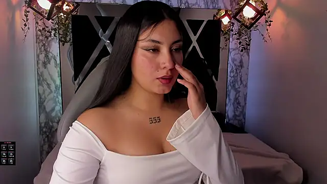 Snapshot of Lia_14_ chatting on 31, 12, 2024 Lia 14 online show from 31, 12, 2024