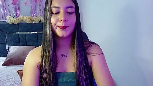 Snapshot of Lia_14_ chatting on 17, 10, 2025 Lia 14 online show from 17, 10, 2025