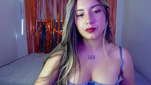 Snapshot of Lia_14_ chatting on 2, 11, 2025 Lia 14 online show from 2, 11, 2025