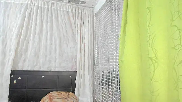 Snapshot of Megan_Miles02 chatting on 5, 2, 2025 Megan Miles02 online show from 5, 2, 2025