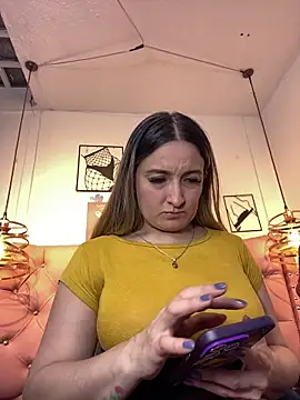Snapshot of antonella87 chatting on 4, 6, 2026 antonella87 online show from 4, 6, 2026