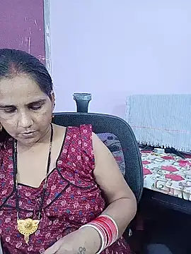 Snapshot of reemacouple007 chatting on 15, 6, 2026 reemacouple007 online show from 15, 6, 2026