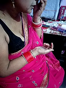 Snapshot of reemacouple007 chatting on 25, 6, 2026 reemacouple007 online show from 25, 6, 2026
