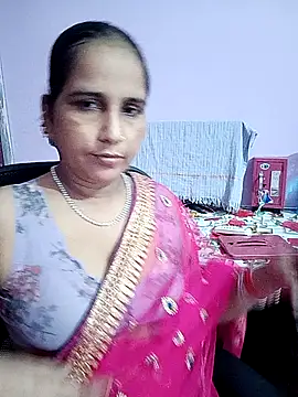 Snapshot of reemacouple007 chatting on 30, 6, 2026 reemacouple007 online show from 30, 6, 2026