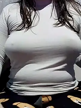 Elaa Su online show from 2, 12, 2024