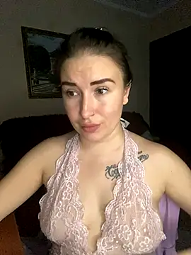 Roxana Bell online show from 12, 11, 2025