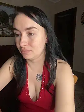 Roxana Bell online show from 1, 12, 2025