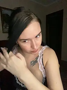 Roxana Bell online show from 8, 4, 2026