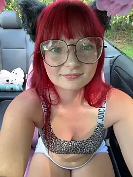 Snapshot of urpuppymoon chatting on 29, 7, 2026 urpuppymoon online show from 29, 7, 2026