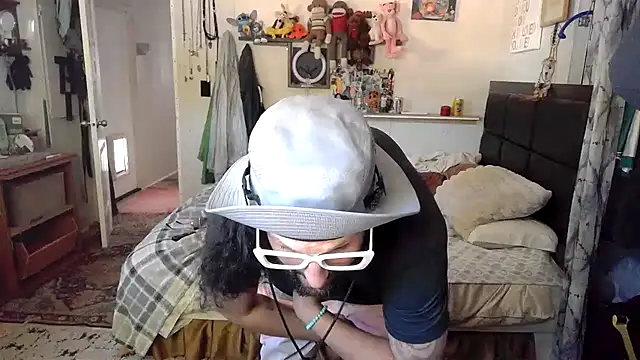 BobbyQ29 online show from 7, 4, 2026