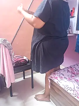 Snapshot of Ravina_patil1 chatting on 16, 2, 2025 Ravina patil1 online show from 16, 2, 2025