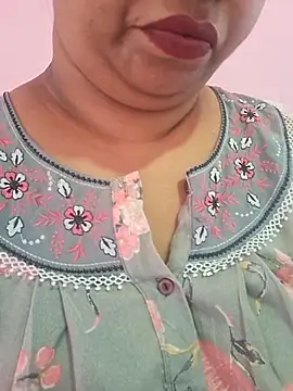 Snapshot of Ravina_patil1 chatting on 16, 5, 2026 Ravina patil1 online show from 16, 5, 2026