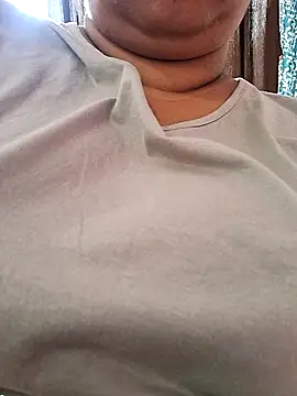 Snapshot of Ravina_patil1 chatting on 4, 6, 2026 Ravina patil1 online show from 4, 6, 2026