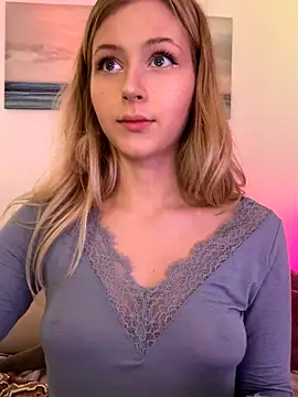 LunaRase online show from 20, 9, 2025