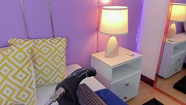 SophyRuiz  online show from 30, 3, 2026