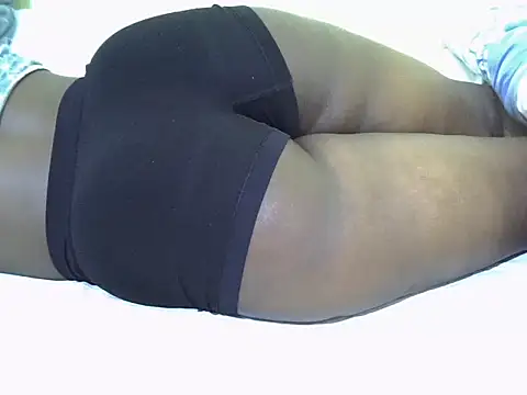 Snapshot of candililie chatting on 8, 11, 2025 candililie online show from 8, 11, 2025