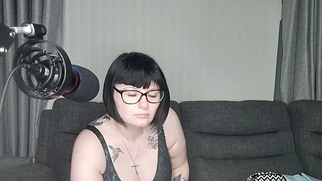 SquirtingIrishShannon online show from 20, 1, 2025