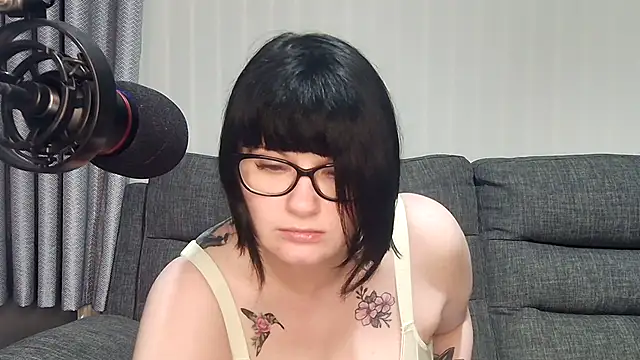 SquirtingIrishShannon online show from 3, 2, 2025