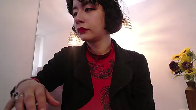 Moony 14 online show from 15, 3, 2025