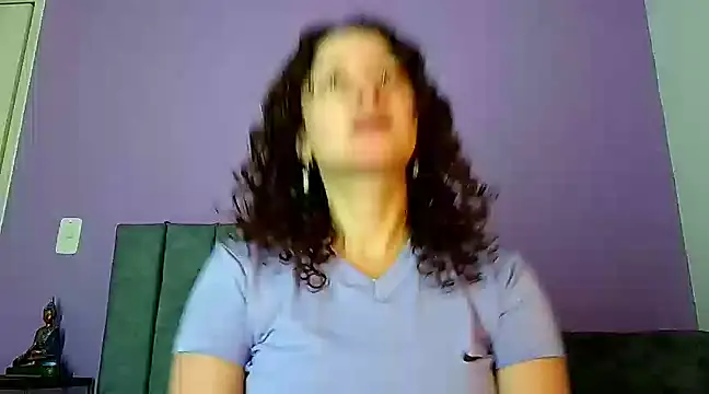 Snapshot of ArtesanaMK chatting on 24, 2, 2025 ArtesanaMK online show from 24, 2, 2025