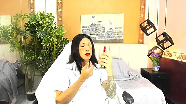 SaraSofia44 online show from 11, 4, 2026