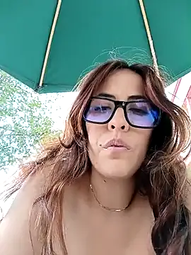 Snapshot of Lena-32 chatting on 26, 2, 2025 Lena-32 online show from 26, 2, 2025