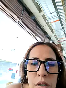 Snapshot of Lena-32 chatting on 13, 3, 2025 Lena-32 online show from 13, 3, 2025