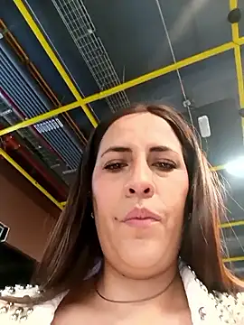 Lena-32 online show from 4, 3, 2026