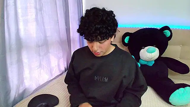  nickconnor01 online show from 30, 12, 2024