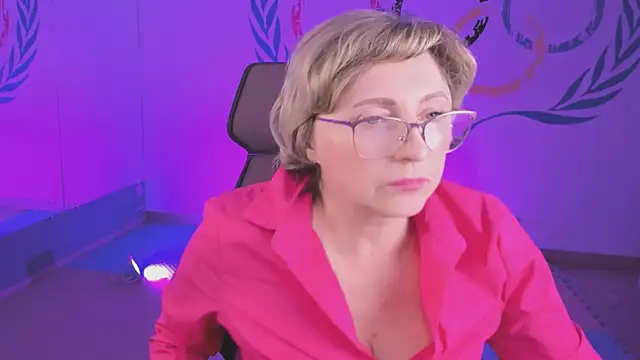 sugar vivien online show from 5, 1, 2025