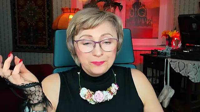 sugar vivien online show from 5, 3, 2025