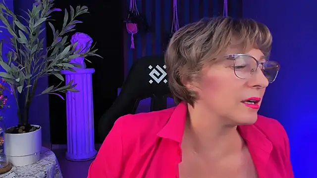 sugar vivien online show from 8, 11, 2025