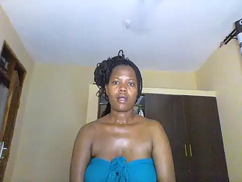Snapshot of Cute_princcess chatting on 18, 12, 2025 Cute princcess online show from 18, 12, 2025