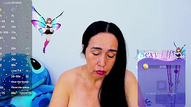 Snapshot of HorniestMilf chatting on 6, 5, 2026 HorniestMilf online show from 6, 5, 2026
