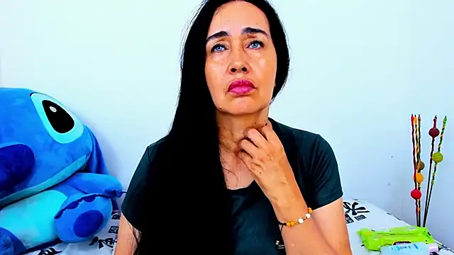 Snapshot of HorniestMilf chatting on 17, 5, 2026 HorniestMilf online show from 17, 5, 2026